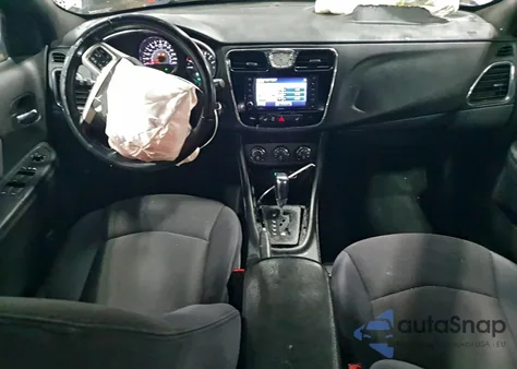 2012 Chrysler 200 Touring из США, поврежденный, VIN 1C3CCBBB3CN283536